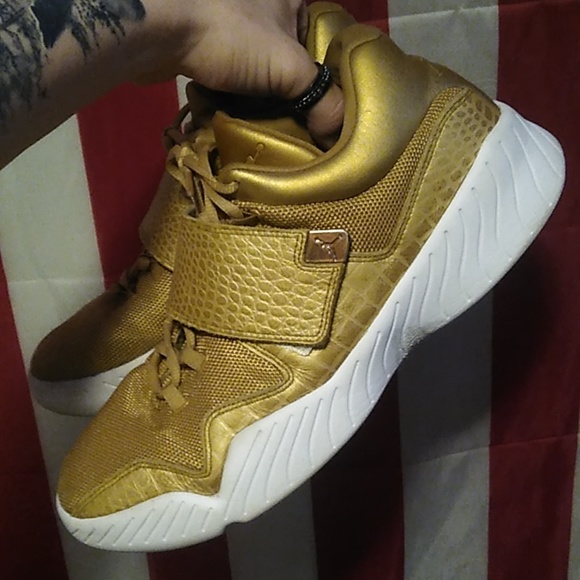 Jordan J23 - Picture 2 of 5